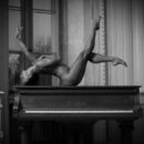 Model: Laetitia Bouffard-Roupe 34